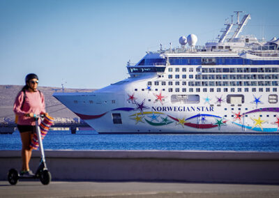 El Norwegian Star llegó por segunda vez a Puerto Madryn