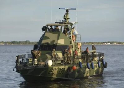 El guardacostas “Toba” ya opera en Rosario