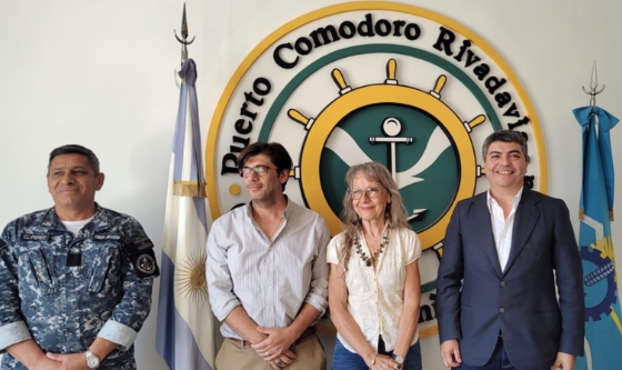 Puerto Comodoro Rivadavia:  espera la llegada del buque búlgaro “RSV 421 St Ciryl & Methodius”