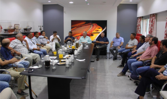 Santa Fe: Sectores públicos, privados y gremiales se unen por el futuro de la Vía Navegable 