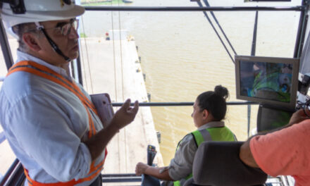 Capacitación continua a los trabajadores del Puerto de San Nicolás