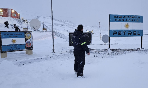 Argentina Avanza en la construcción de la Base Antártica Petrel