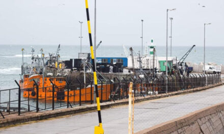 Avanza la creación de las administraciones portuarias de Camarones y Rawson