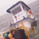 Rescatan a tripulantes tras hundimiento de remolcador paraguayo en el río Paraná