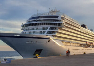 Puerto Madryn: arriban los cruceros  “Viking Jupiter” y el “Norwegian Star” 