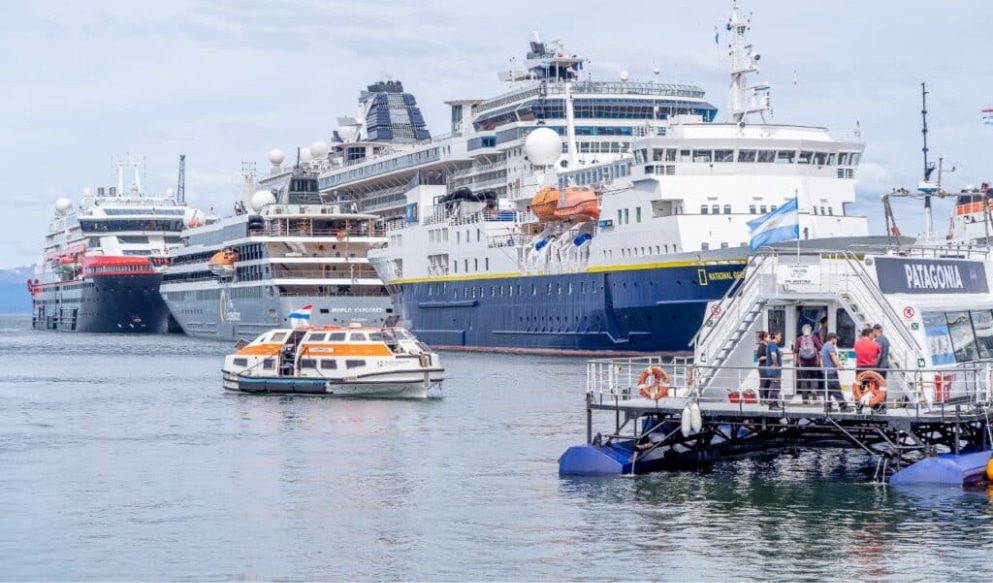 El puerto de Ushuaia celebra el cierre de una temporada de cruceros récord