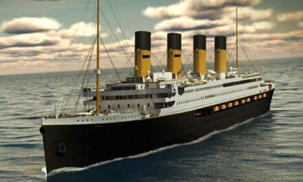 El millonario australiano Clive Palmer anunció los planes para la construcción del Titanic II