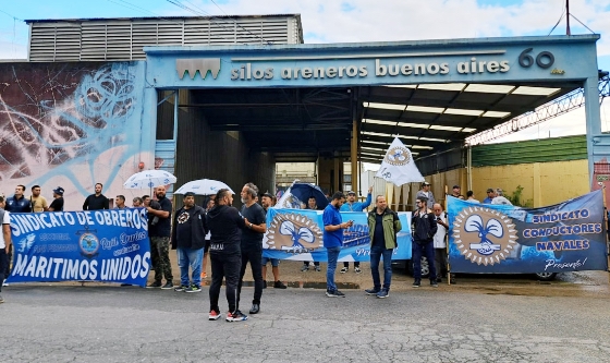 Sindicatos marítimos denunciaron la intransigencia de la Cámara de Arena y Piedra en medio de las paritarias