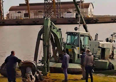 Inicio de históricos trabajos de dragado en Puerto San Pedro