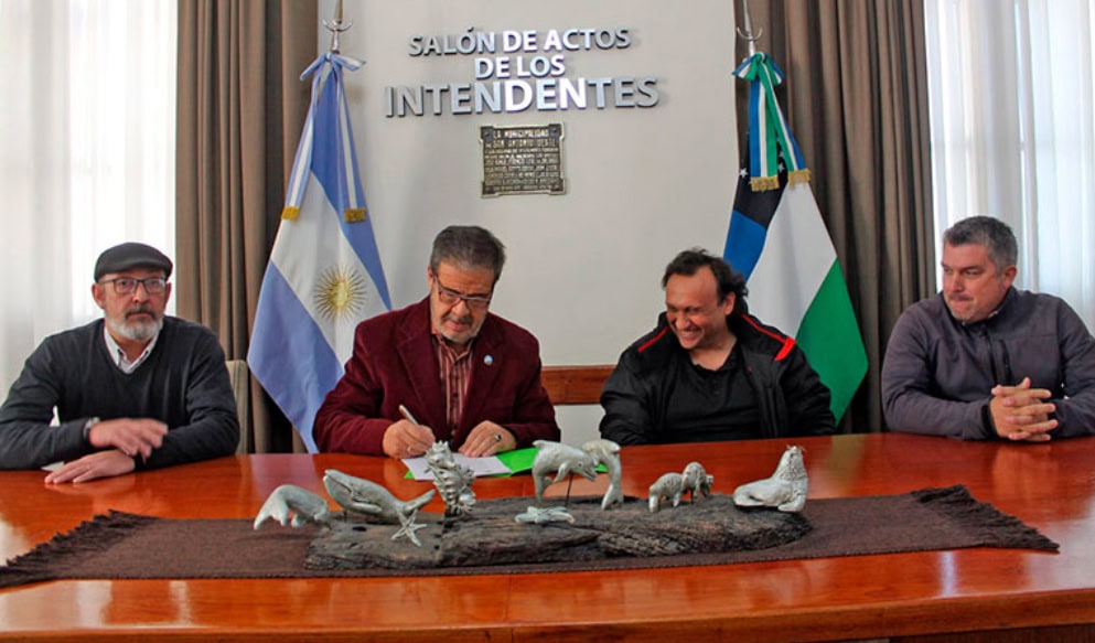 Firma del contrato para el nuevo Astillero Naval en San Antonio Oeste