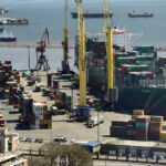 Puerto de Montevideo: el dragado estará a cargo de la empresa china Dredging Company Limited