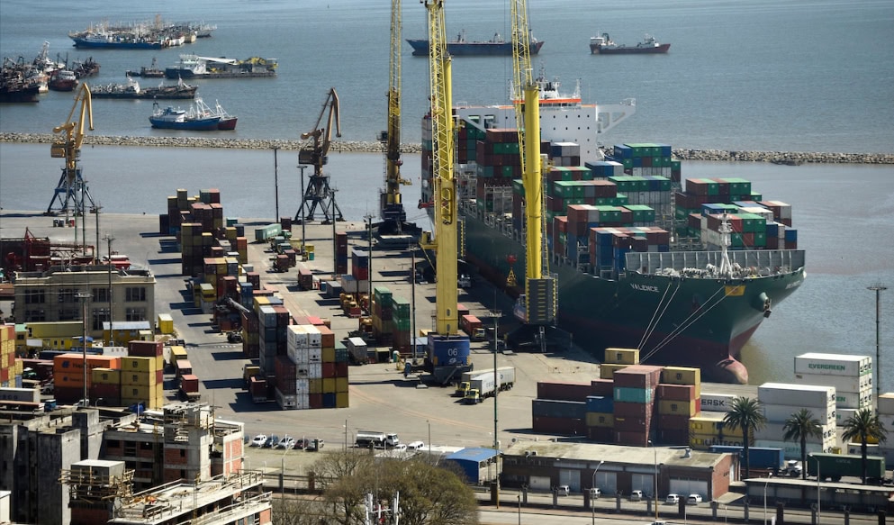 Puerto de Montevideo: el dragado estará a cargo de la empresa china Dredging Company Limited