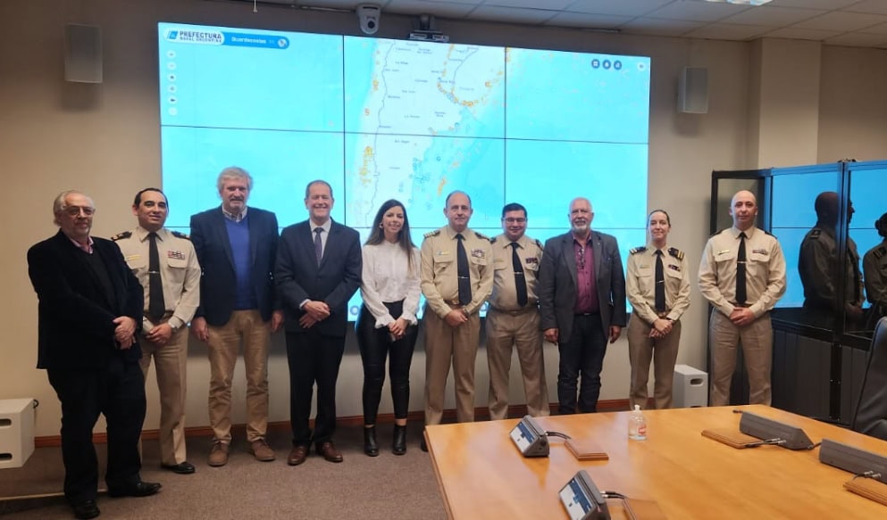 Panel de Expertos Aborda la Soberanía y Sostenibilidad de los Recursos Pesqueros en la Milla 201