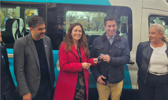 El Consorcio de Gestión de Puerto Quequén dona una combi al sistema de salud local
