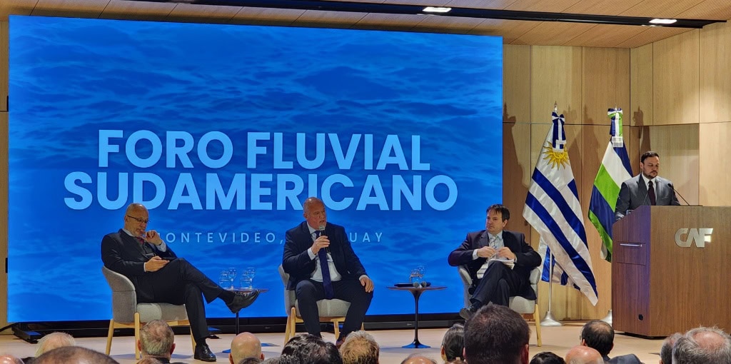 Foro Fluvial Sudamericano: Líderes regionales plantean nuevas estrategias para el desarrollo sostenible de las Hidrovías»