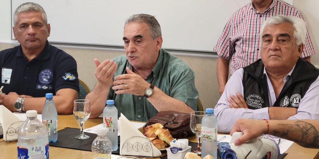 Juan Carlos Schmid fue reelecto al frente de la FeMPINRA