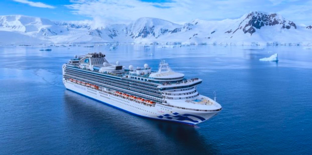 Ushuaia recibe una ola de cruceros: 17 arribos en una semana y más de 16 mil personas en el puerto
