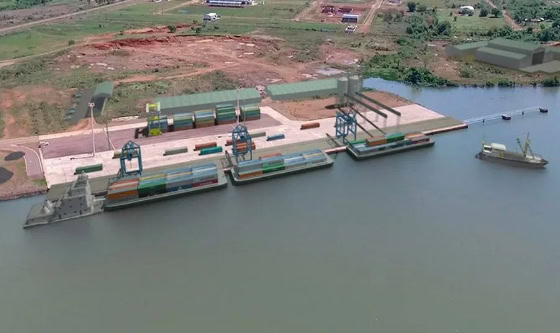 El Puerto de Posadas inaugura 2025 con su primera exportación internacional