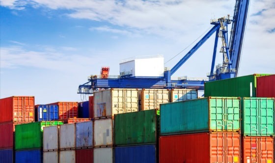 ¿Qué impacto tiene la apertura comercial en las importaciones?