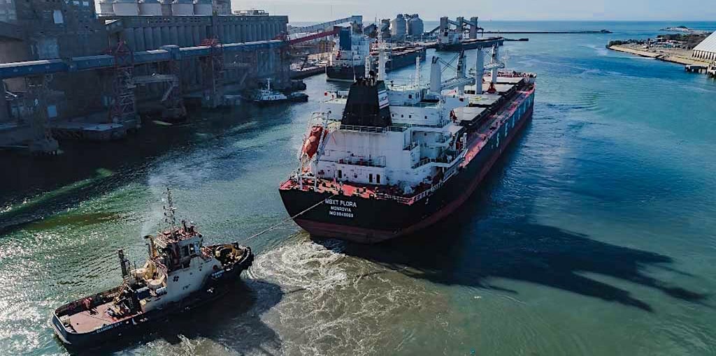 Puerto Quequén retoma su actividad tras conflicto gremial por los serenos de buques