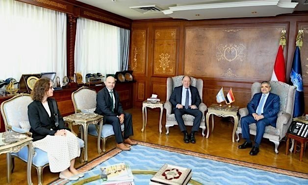 Argentina y Egipto refuerzan su alianza en dragado, tecnología marítima y seguridad