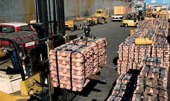 Comerciantes de cobre desvían cargas hacia China ante nuevos aranceles en EE. UU.