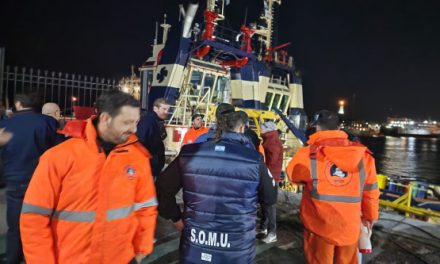 La industria pesquera da un paso firme hacia la normalización: se firmó el acuerdo con el Sindicato de Conductores Navales
