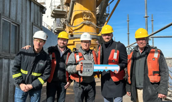LDC incorpora una nueva grúa FCC 310 de Liebherr en el Complejo Portuario General Lagos