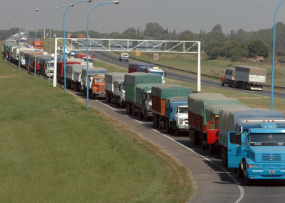 Aumentan los costos del transporte de cargas: junio cerró con una suba del 2,56 %