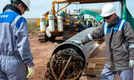 Disputa por el puerto de ingreso de acero para el oleoducto de Vaca Muerta
