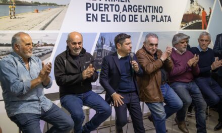 En el Puerto La Plata, un encuentro multisectorial defendió la soberanía de la Marina Mercante y la Industria Naval