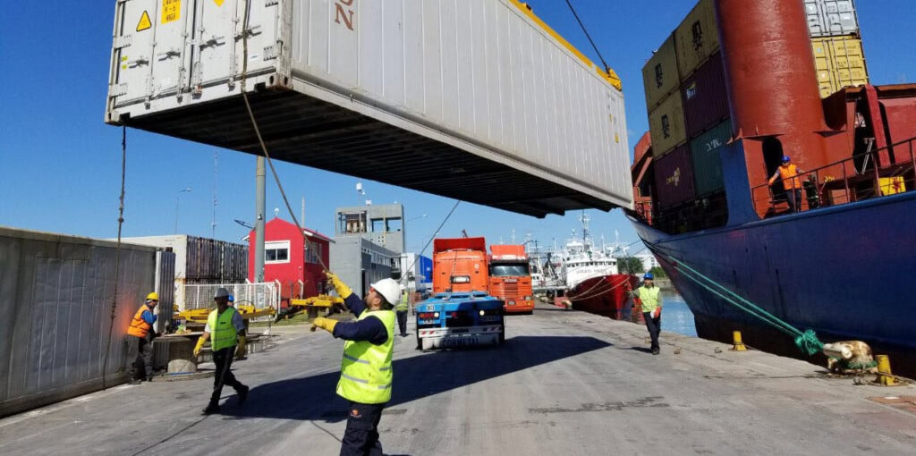 Primera exportación desde Mar del Plata a Brasil marca un nuevo rumbo para la Terminal de Contenedores 2