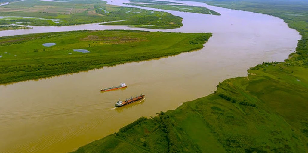 Uruguay cuestiona cambios regulatorios en Argentina por impacto ambiental en el Río de la Plata