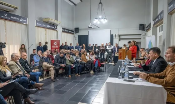 Puertos con rostro local: el llamado de los territorios a redefinir el modelo portuario argentino