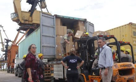 Barranqueras consolida su rol con tres operaciones de importación en una jornada
