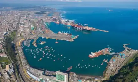 Puerto Exterior de San Antonio: tres gigantes se precalifican para la mayor obra portuaria de Chile