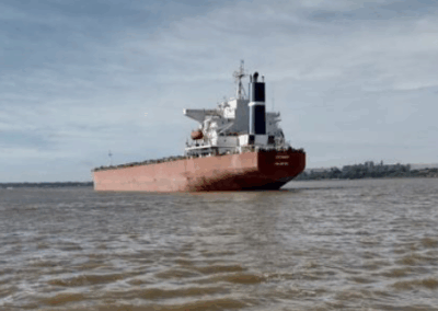 Argentina suspende por 60 días el cobro del peaje en el Canal Martín García tras reclamo de Uruguay