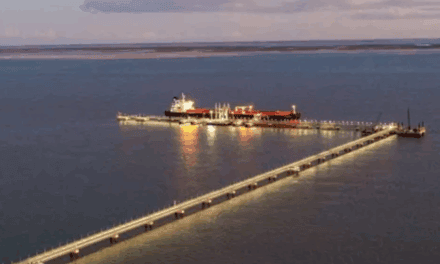 Puerto Rosales marca un antes y un después: tres buques tanque operaron simultáneamente gracias al muelle Rosa Negra