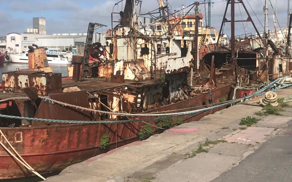 Mar del Plata avanza en el desguace de buques inactivos y suma más espacio de amarre