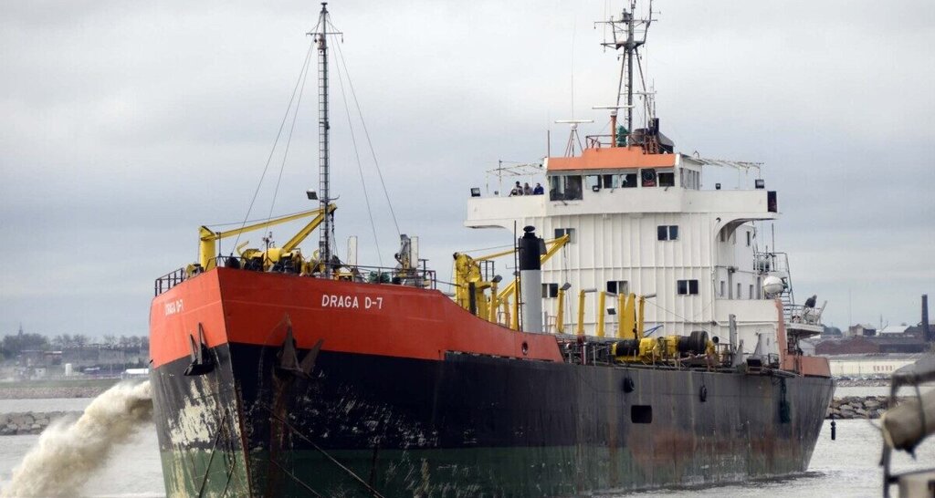 Uruguay revisa su dragado público: ANP cuestiona productividad y costos, el sindicato responde con paro
