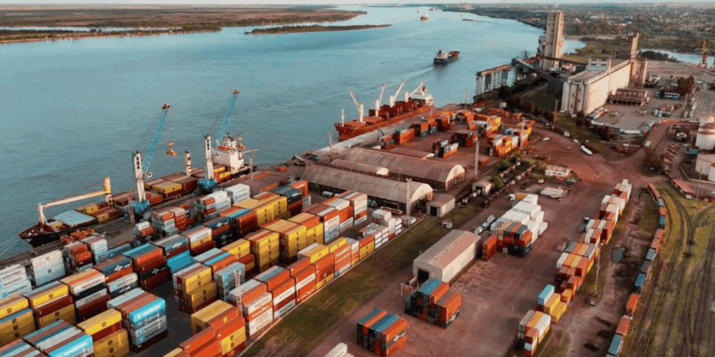 Terminal Puerto Rosario concretó la exportación de 25.000 toneladas de azúcar hacia Estados Unidos