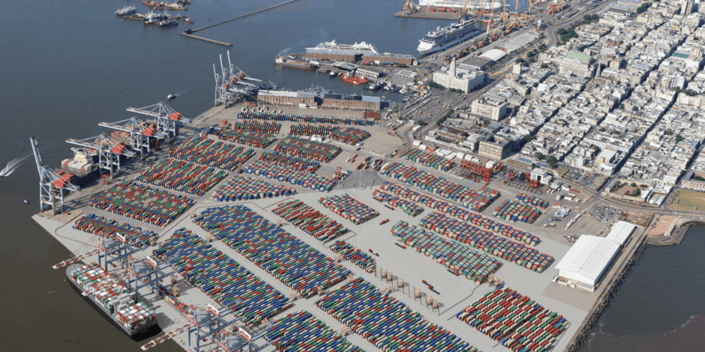 Preacuerdo en el conflicto del Puerto de Montevideo: un respiro para la operatoria de contenedores en el Río de la Plata