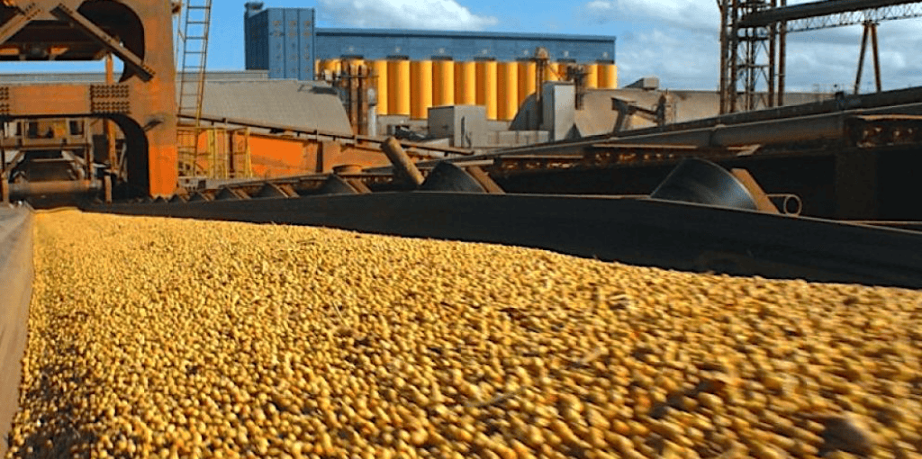 La industria aceitera y los gremios alcanzaron un acuerdo y se despeja el riesgo de paro en los puertos