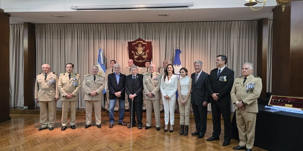 La Prefectura Naval Argentina reconoce a Mónica Navarro, CEO de Grupo Servicios Marítimos