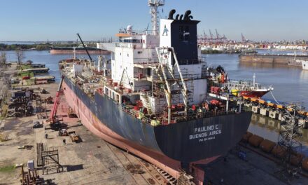 Tandanor puso nuevamente en servicio al petrolero Paulino C tras su reparación