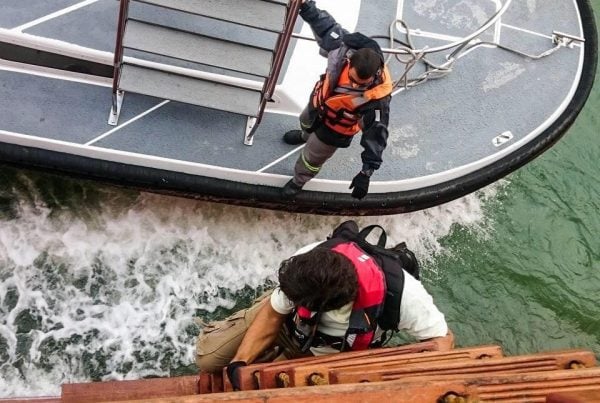 Día del Práctico Argentino: guardianes silenciosos de la seguridad y el comercio en las aguas del país