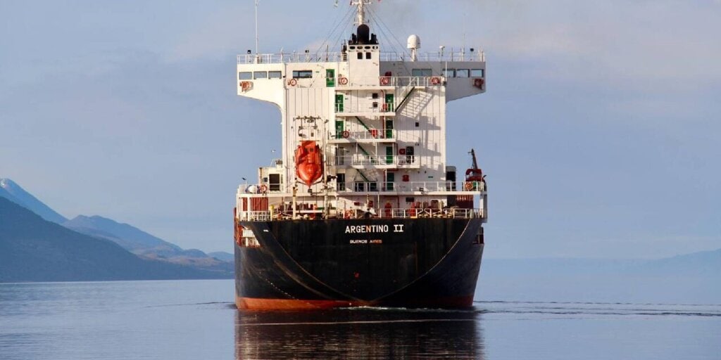 Puerto Madryn fortalece su rol logístico con una nueva frecuencia marítima quincenal