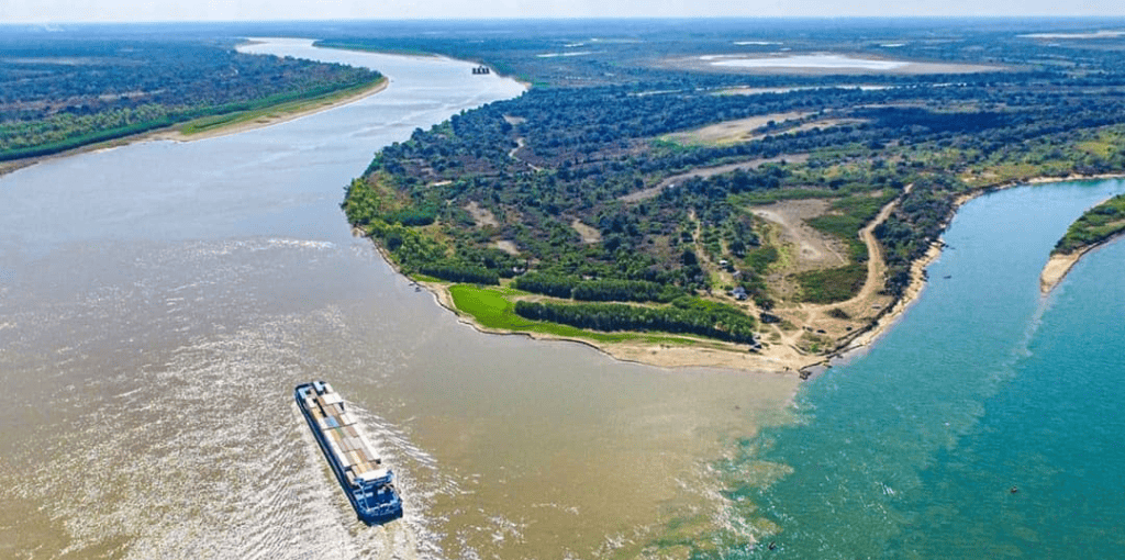 Paraguay adjudica el dragado del río Paraguay a tres empresas 