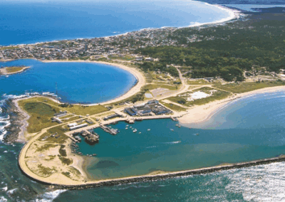 Uruguay vuelve a mirar al Atlántico: Genta reabre el debate por un puerto de aguas profundas en Rocha