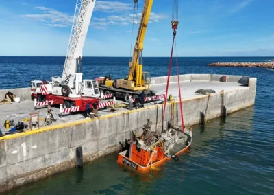 Reflotaron los pesqueros hundidos en Caleta Paula y avanza la recuperación operativa del puerto